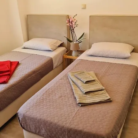 'Aegean Breeze' Lux & Cozy Apartment In Nea Makri Exterior photo