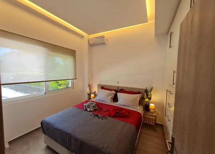 \'Aegean Breeze\' Lux & Cozy Apartment In Nea Makri